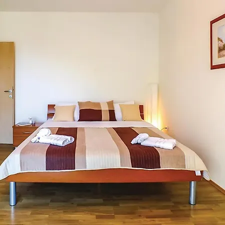 Beautiful In With Kitchen Vakantiehuis Bast