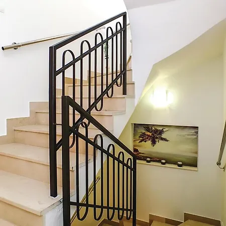 Beautiful In With Kitchen Vakantiehuis *