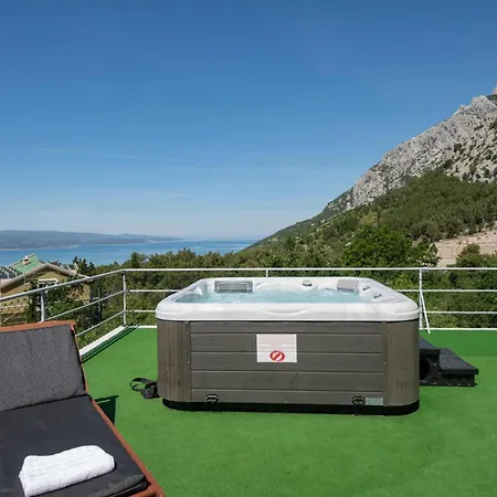 Beautiful In With Kitchen Vakantiehuis