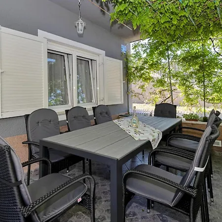 Beautiful In With Kitchen Vakantiehuis *